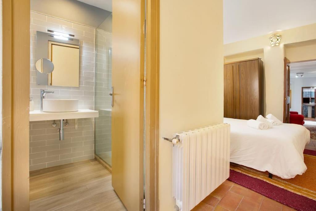 הוילה Casa Torre Cruilles Big, Stylish, Modernized 'Castle' Prime Costa Brava With Ac מראה חיצוני תמונה